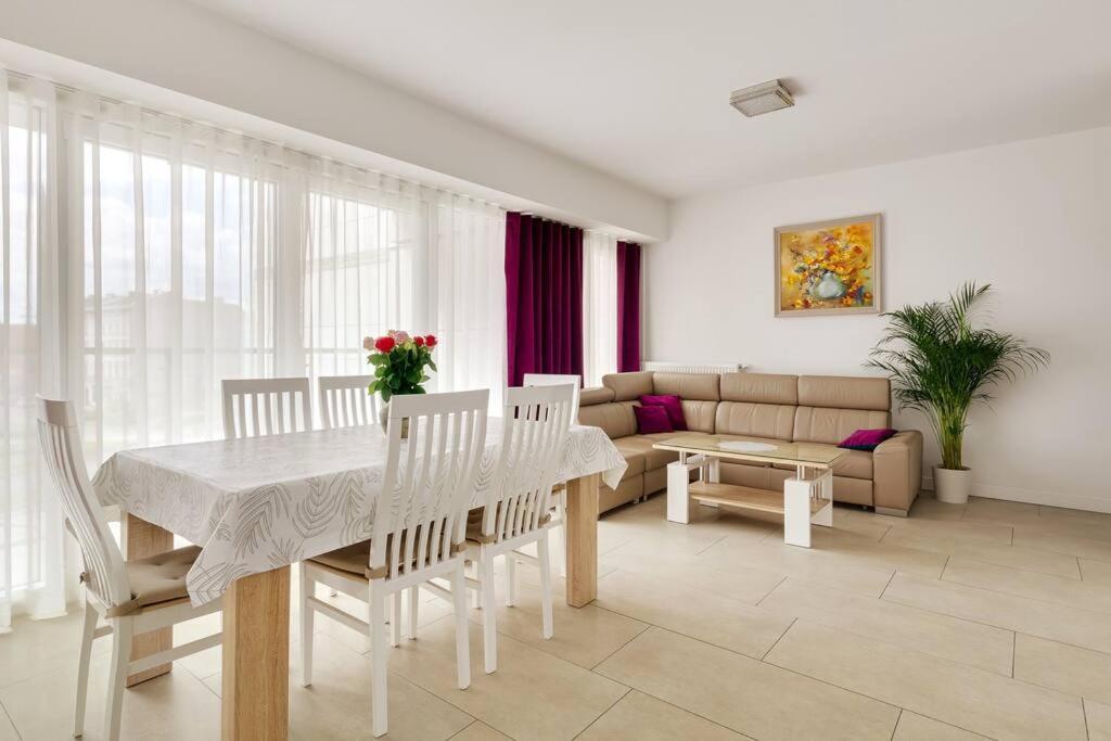 פוזנן Appartement Chic Et Moderne מראה חיצוני תמונה